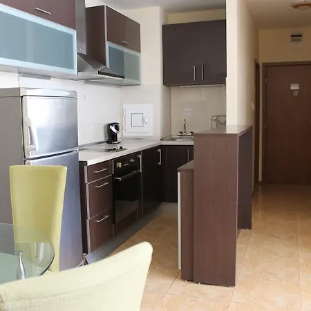 Апартамент Elit 3 Apartcomplex *