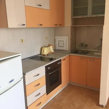 Апартамент Elit 3 Apartcomplex