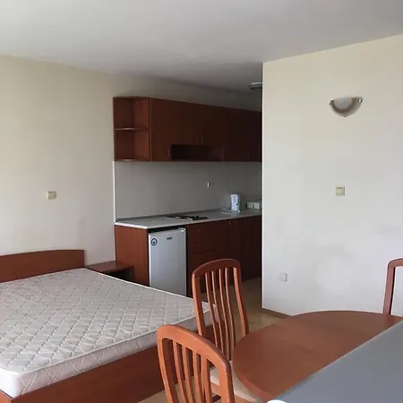 Elit 3 Apartcomplex Апартамент