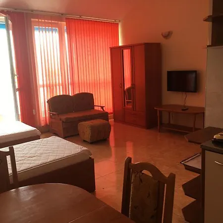 Апартамент Elit 3 Apartcomplex